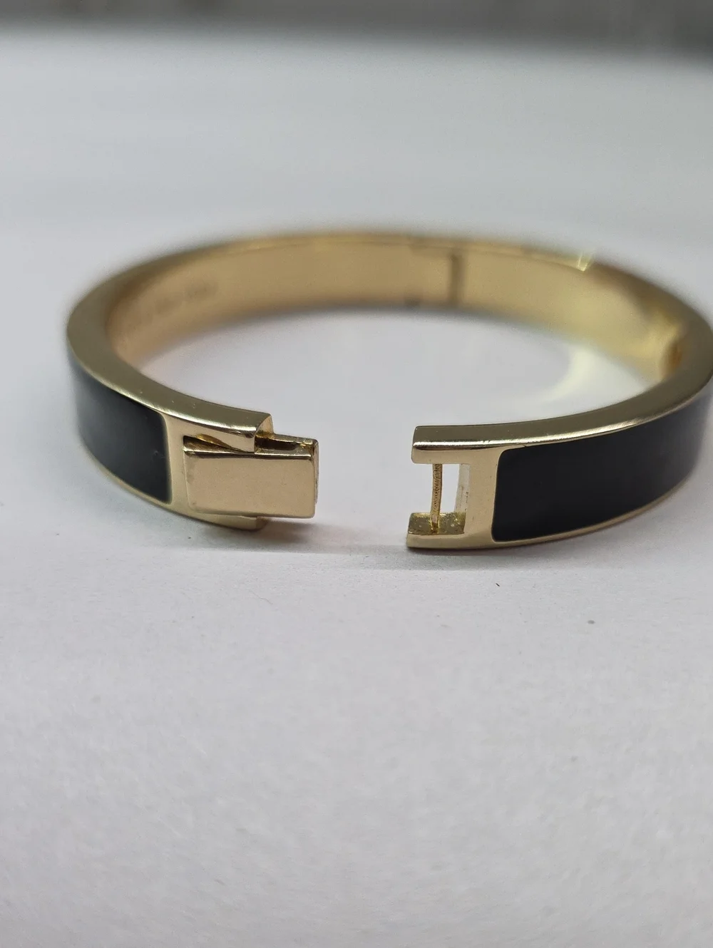 Kate Spade Hole Punch Spade Hinge Bangle